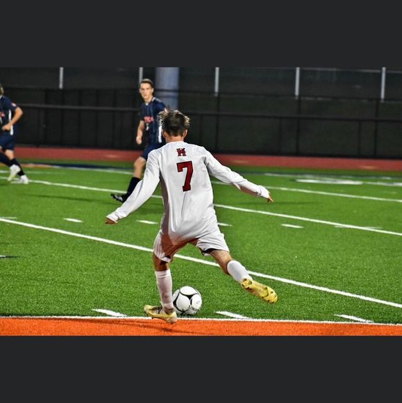 Profile Picture of Jesse Patterson (@jessepatters834) on Poshmark