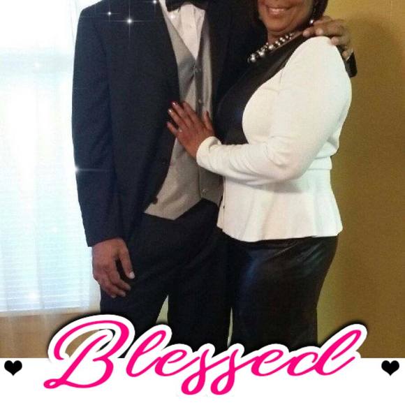 Profile Picture of Shawn Bacon (@shawn_bacon) on Poshmark