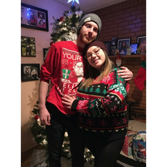 Profile Picture of Amber Aytes (@amaytes) on Poshmark