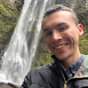 Profile Picture of Andre Salcido (@ThePuffinstuff) on Youtube