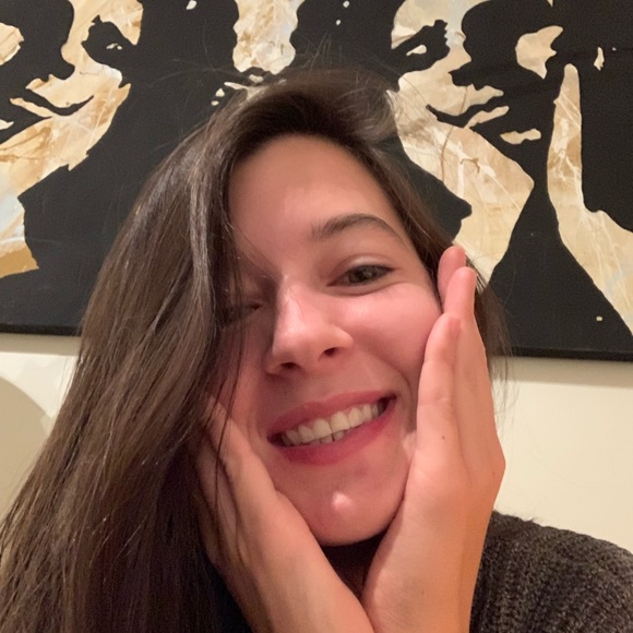Profile Picture of Martina Ceppetelli (@m_ceppetelli) on Poshmark