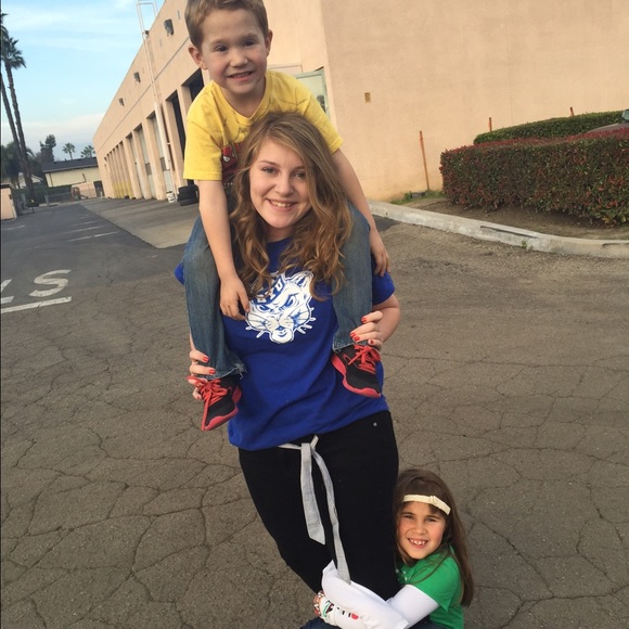 Profile Picture of Nicole Wechsler (@wnicolem) on Poshmark