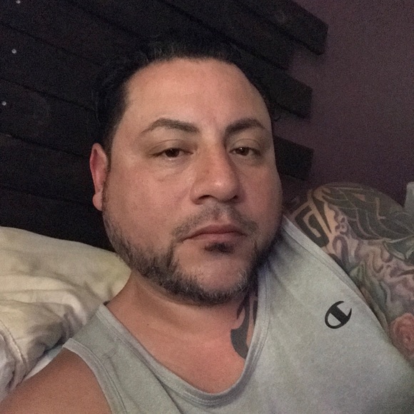 Profile Picture of Joe Pena (@jdpena74) on Poshmark