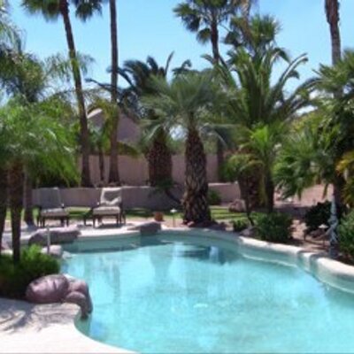 Profile Picture of John B - Sunny_Trader (@JBourak) on Twitter