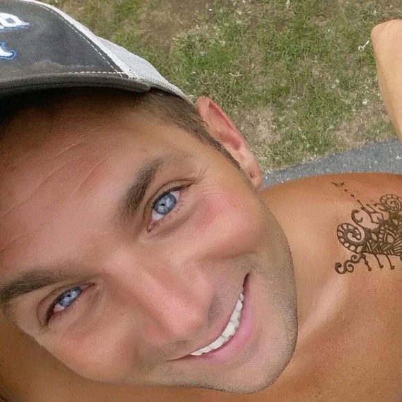 Profile Picture of Marc Corrado (@marccorrado) on Poshmark