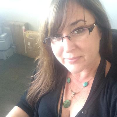 Profile Picture of Michelle McKay (@MicMac67) on Twitter