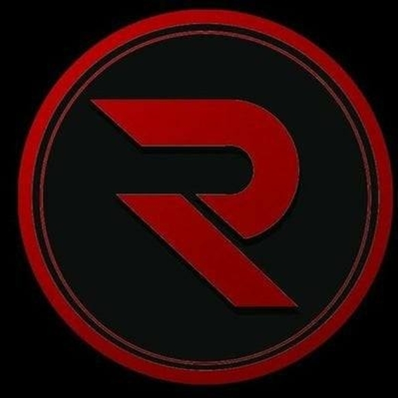 Profile Picture of Shawn Miller (@celticwolf) on Poshmark