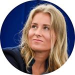 Profile Picture of Alexandra Phillips 💚🍉🌍 (@alexforeurope) on Instagram