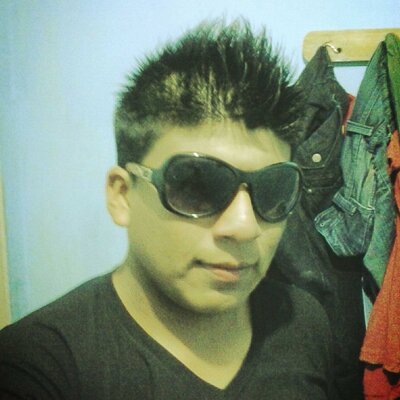 Profile Picture of Robert. Gustavo Lum (@DyrLumb) on Twitter