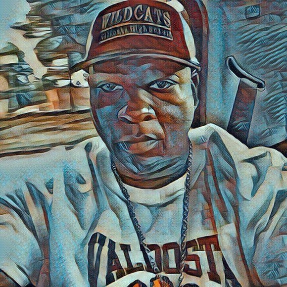 Profile Picture of Tony Mckinney (@terrial1974) on Poshmark