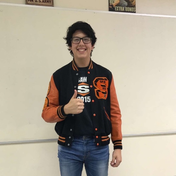 Profile Picture of Lucas Fuller (@lfizzle) on Poshmark