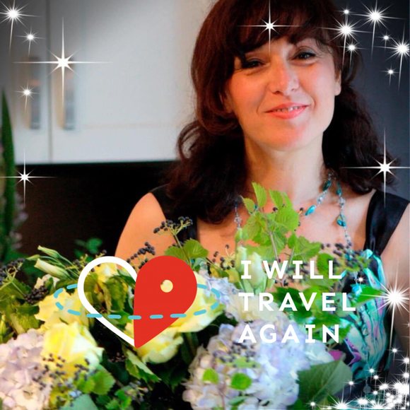 Profile Picture of Julieta Melamed (@julietamelamed) on Poshmark