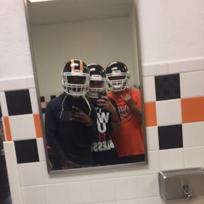 Profile Picture of Trey Keys (@TreyKeys33) on Twitter