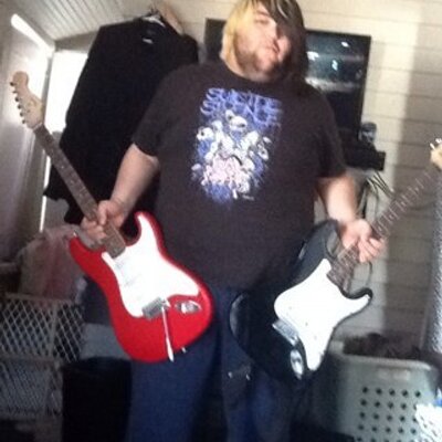 Profile Picture of Jake Luna (@jakeluna00) on Twitter