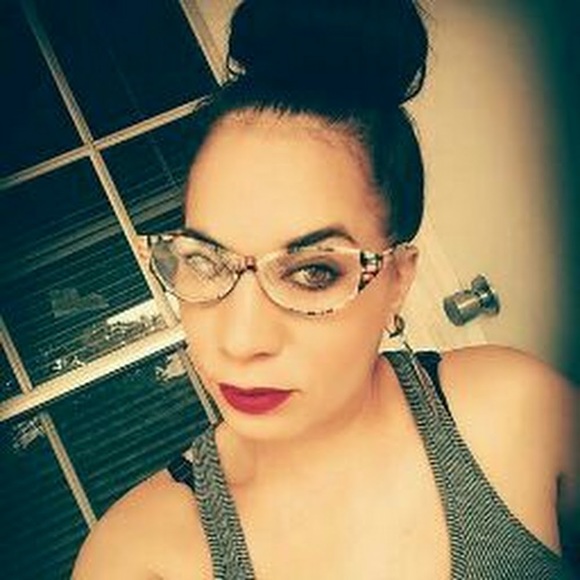 Profile Picture of Katherine Aybar (@katherineaybar) on Poshmark