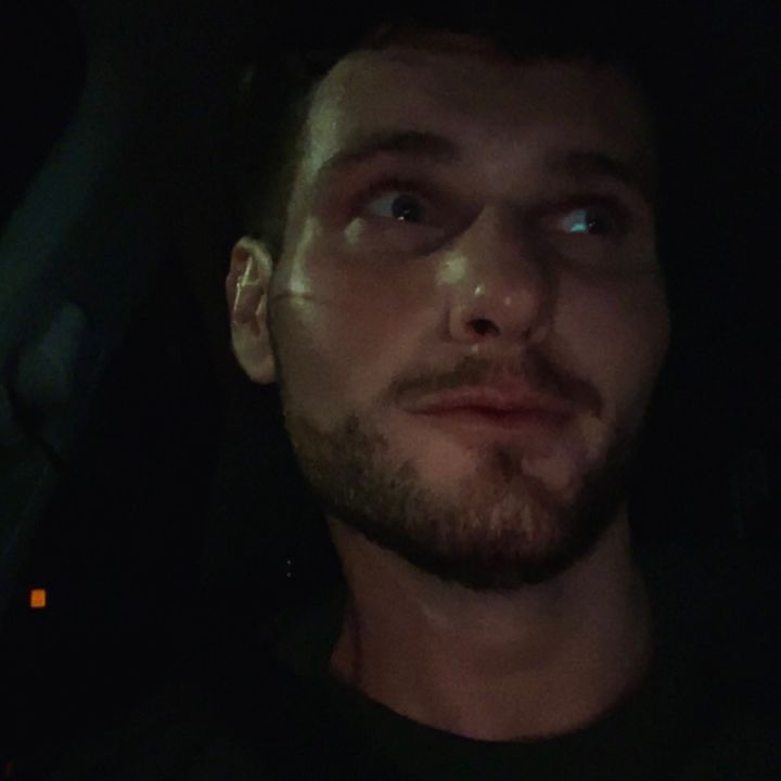Profile Picture of Andrew Burlagio (@andrewburlagio) on Tiktok