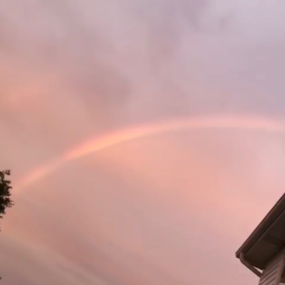 Profile Picture of Yajaira Ramirez (@yaya_181) on Poshmark