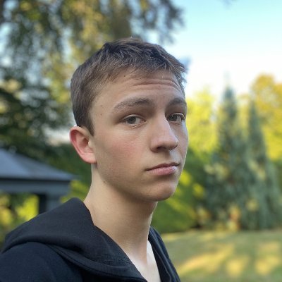 Profile Picture of Dustin Rouillard (@dustinrouillard) on Twitter