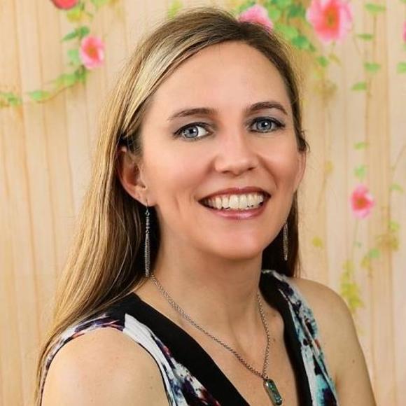 Profile Picture of Marti Barthauer (@mbarthauer) on Poshmark
