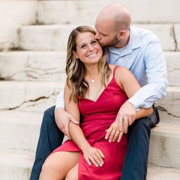 Profile Picture of Becca Mercola (@beccamercola) on Poshmark