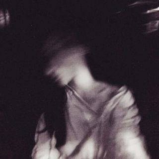 Profile Picture of ℳ𝑜𝑛𝑎 𝒮𝑖𝑙𝑣𝑒𝑟ꫝ𝑒𝑎𝑟𝑡 ꨄ︎ (@monathefae) on Instagram