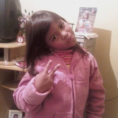 Profile Picture of Sabrina Lauren Alves (@sabrinalauren8) on Twitter