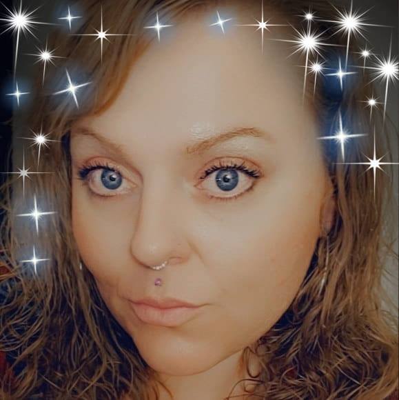 Profile Picture of Cori Meyer (@cori_meyer) on Poshmark