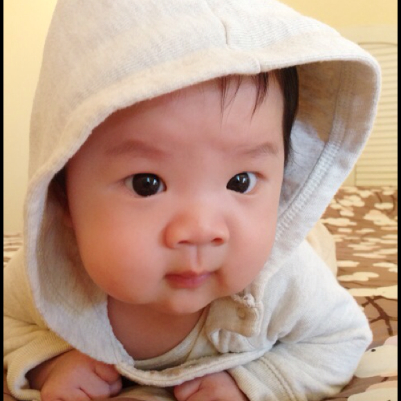 Profile Picture of Jade Wu (@jade59) on Poshmark