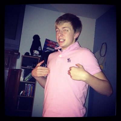 Profile Picture of Stephen Grandy (@sterty0121) on Twitter