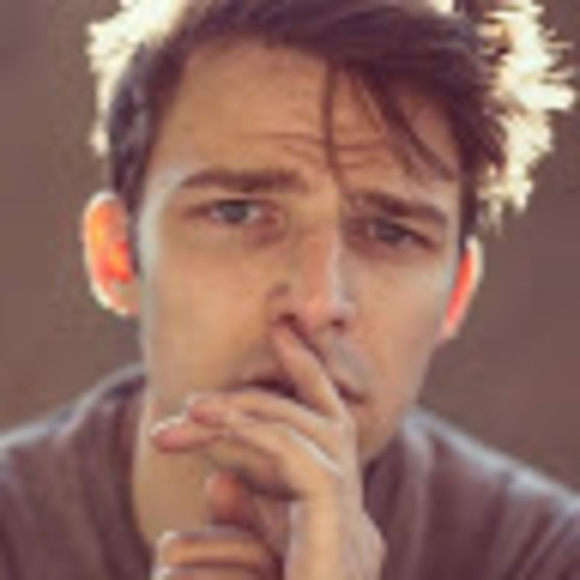Profile Picture of Alexander Hurren (@alexanderhurren) on Poshmark