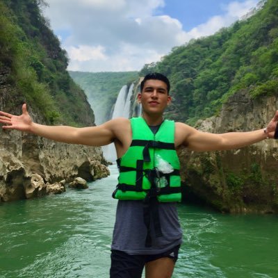 Profile Picture of Dante Salazar (@DazhaelPenny) on Twitter