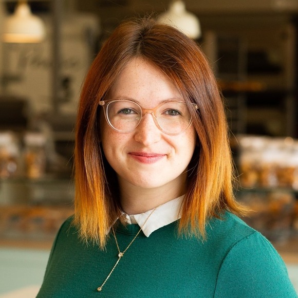 Profile Picture of Frédérique Coulombe (@fredouxxc) on Poshmark