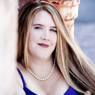 Profile Picture of Billie Jo Grassinger (@TBADelight) on Twitter