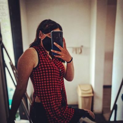 Profile Picture of Valentina Coronado (@Valenti03621720) on Twitter