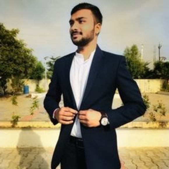 Profile Picture of Sujal Patel (@sujalp6622) on Poshmark
