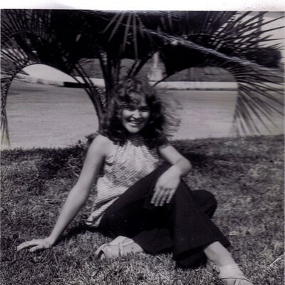 Profile Picture of M. Joy Coyle (@luvdmpm4ever) on Twitter