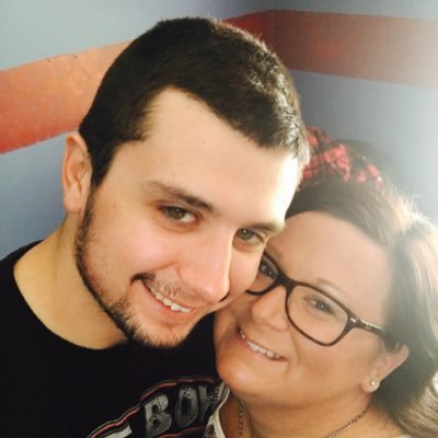 Profile Picture of Tracy Ralph (@tlraph) on Twitter