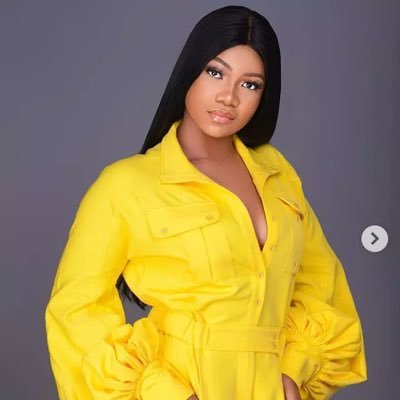 Profile Picture of Michelle Williams (@MikySkyWine) on Twitter