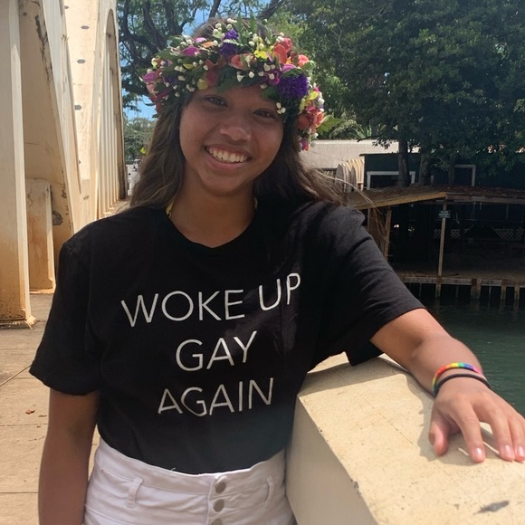 Profile Picture of Marria Mabini (@marriathesun) on Poshmark