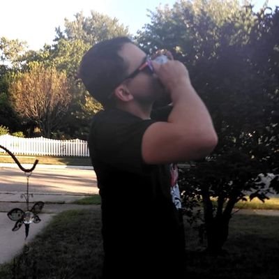 Profile Picture of Zack Belcher (@VanillaBo1991) on Twitter