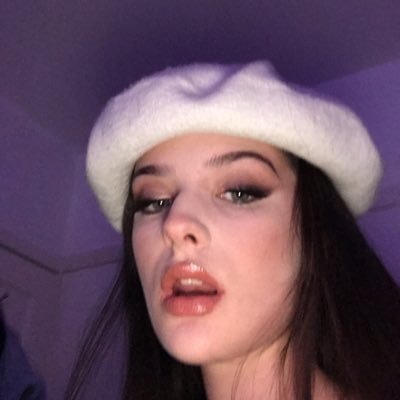 Profile Picture of Ellen Tompkins Coll (@EllenTompkinsx) on Twitter