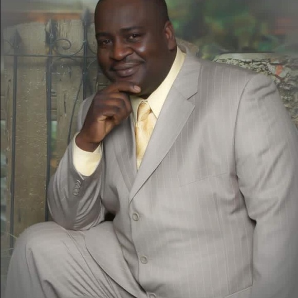 Profile Picture of Renee Theodule (@maxime29) on Poshmark