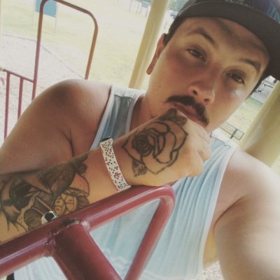Profile Picture of Kenneth Cave (@XXLH0TD0G) on Twitter