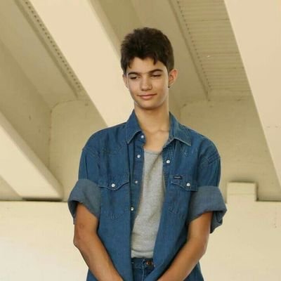Profile Picture of Ian Dix, Jr. (@IanD2001) on Twitter