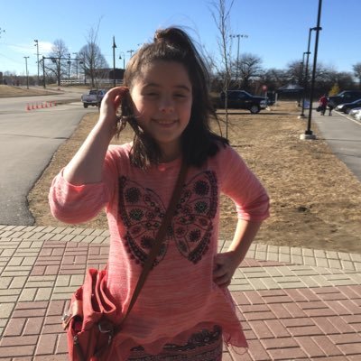 Profile Picture of Hailey Simon (@carlene1960) on Twitter