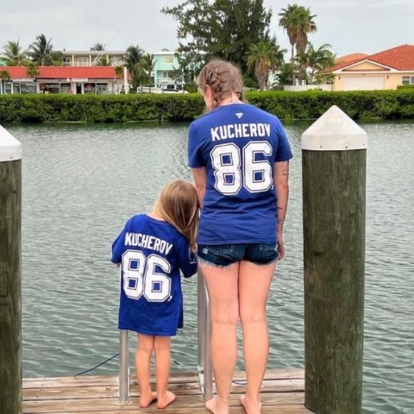 Profile Picture of Jade Gordon (@jclove926) on Poshmark