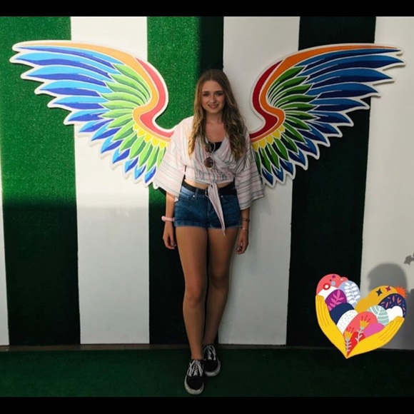 Profile Picture of Cheyenne Torney (@cheyenne_torney) on Poshmark