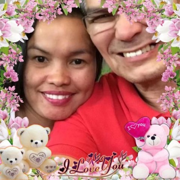 Profile Picture of Joseph Ramero (@joeramero) on Poshmark