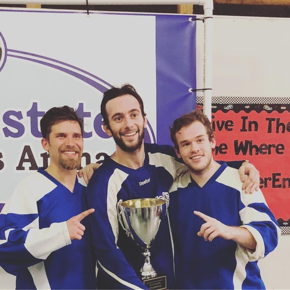 Profile Picture of Nick Bradshaw (@bradshaw61) on Poshmark