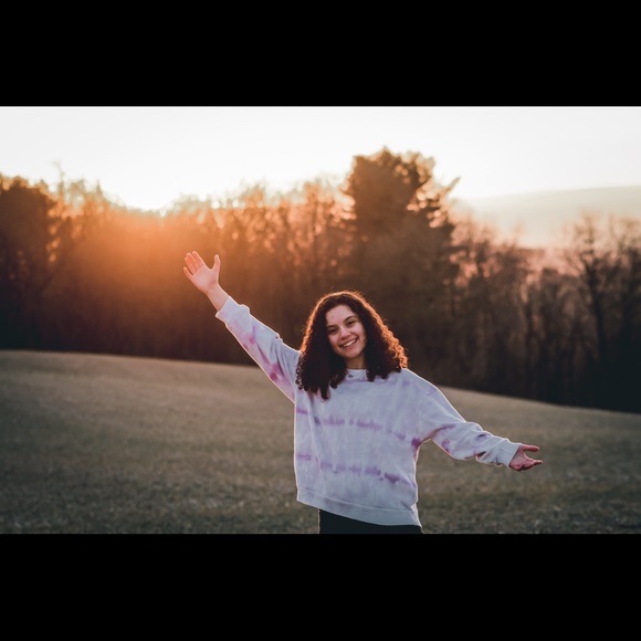 Profile Picture of Nessa Fagen (@ness125) on Poshmark